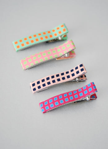 Neon Print Pin Set